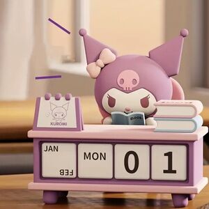 Kuromi figurine decor calendar style dice desk cute mini toy NWT